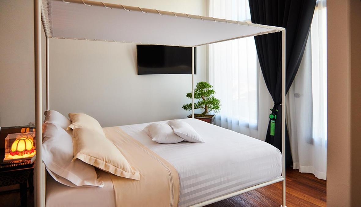 Idea 18 Boutique Hotel Controguerra Екстер'єр фото